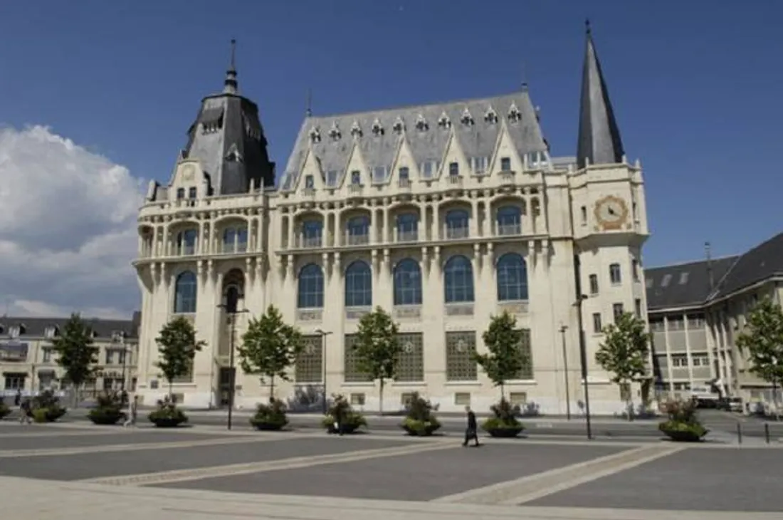 Apostrophe de Chartres