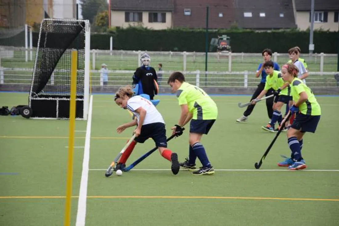 HOCKEY SUR GAZON