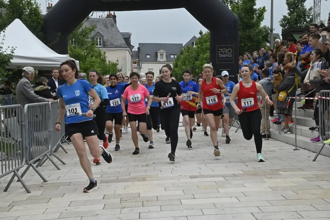 NOGENT-LE-ROTROU - Courir en ville