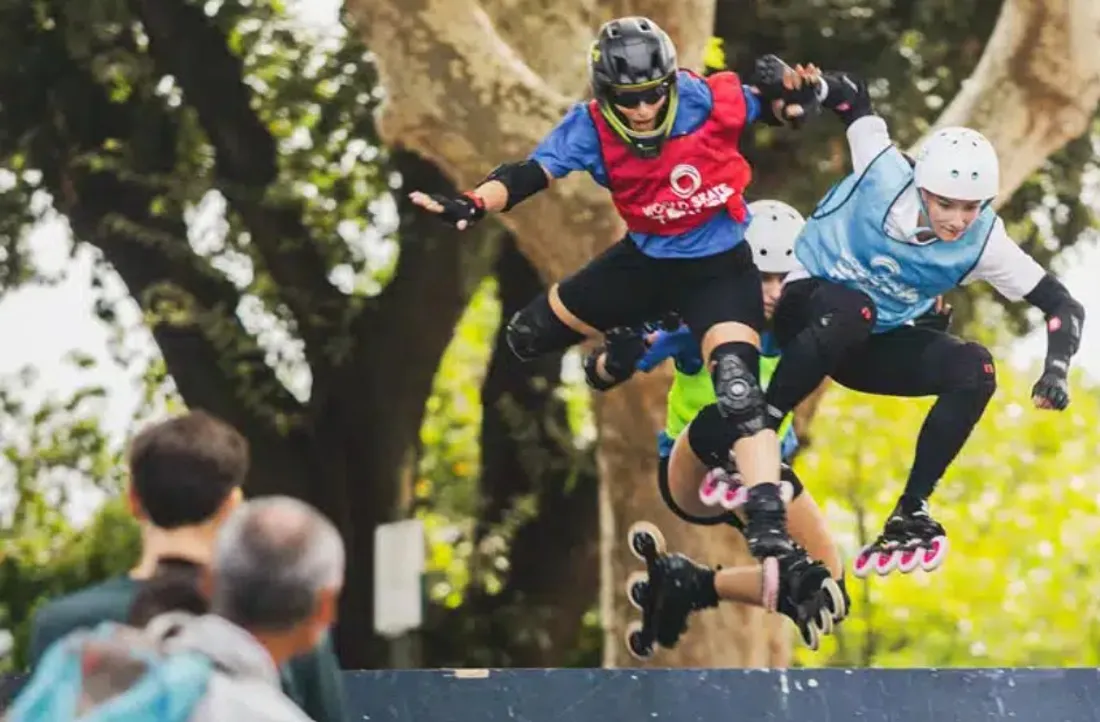 roller skate cross