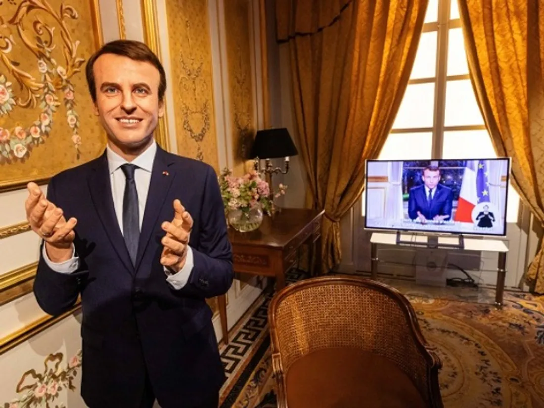 Macron Grévin