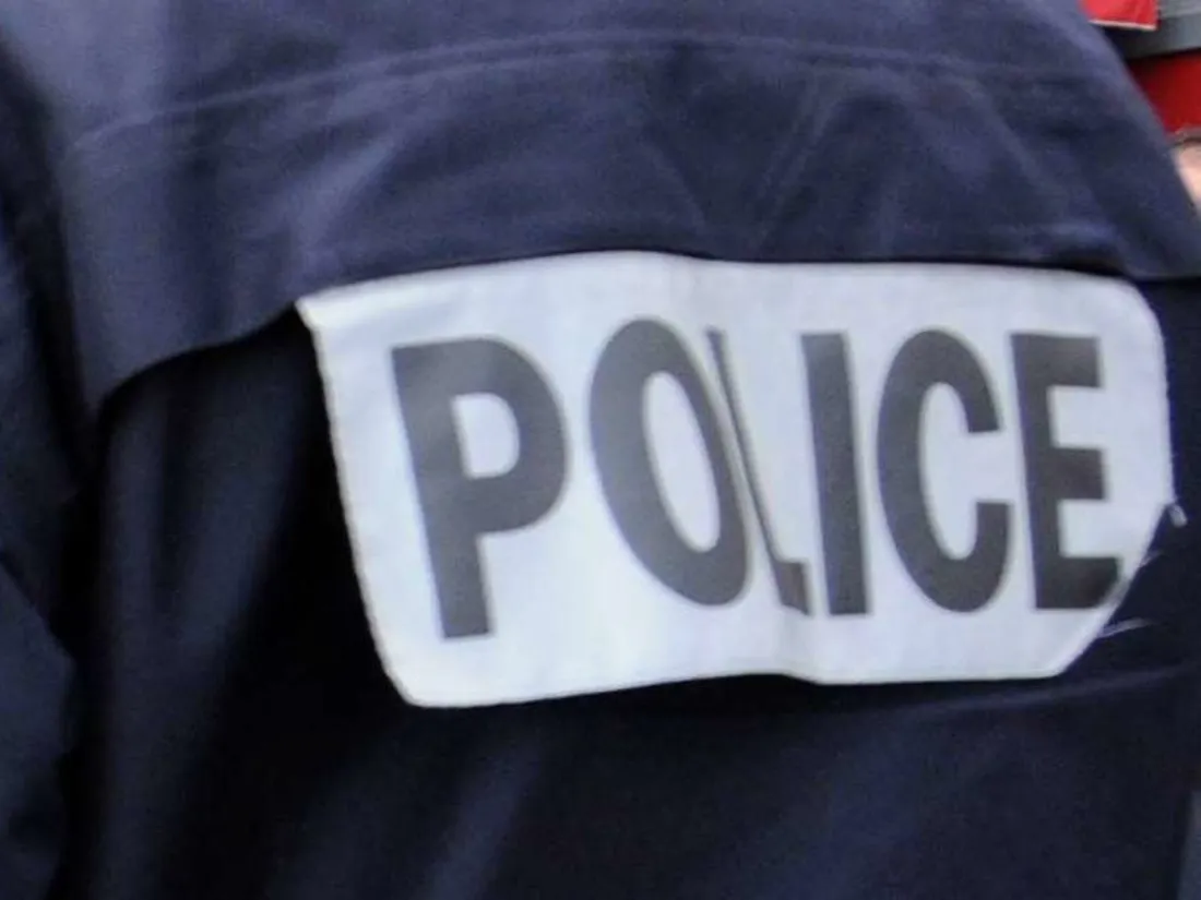 Policier