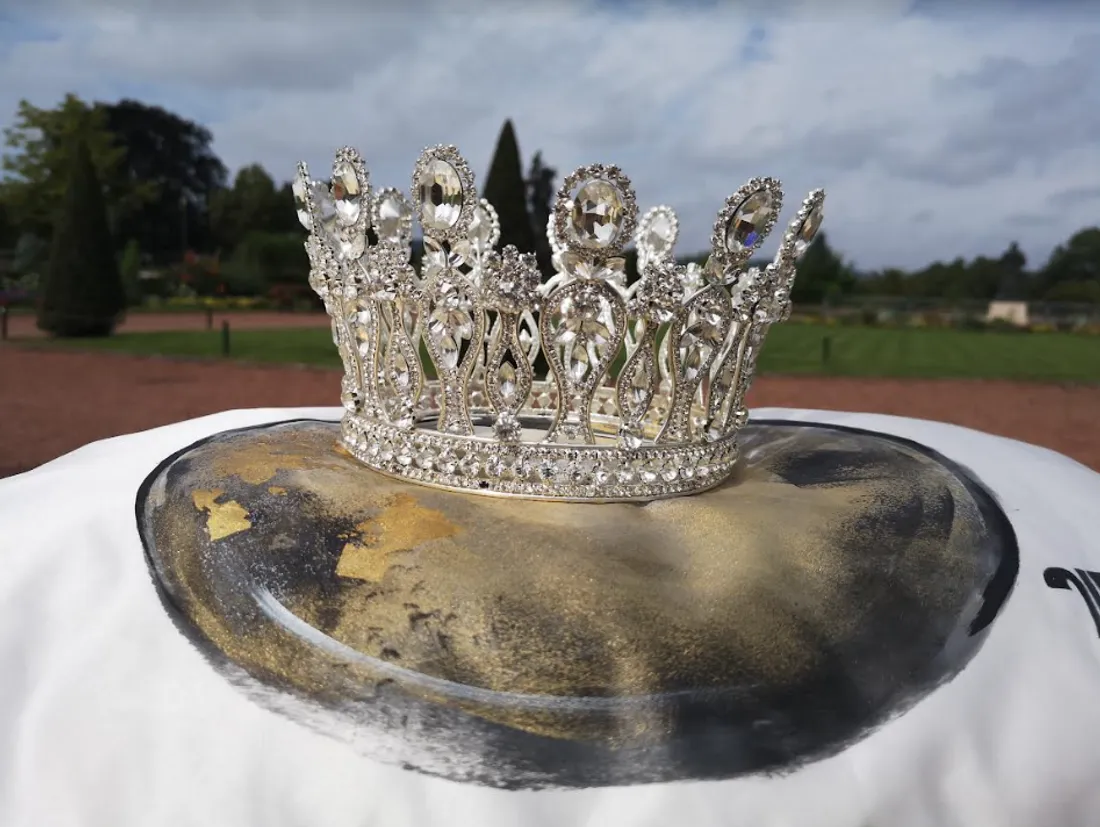 La couronne de la reine de la Mirabelle 