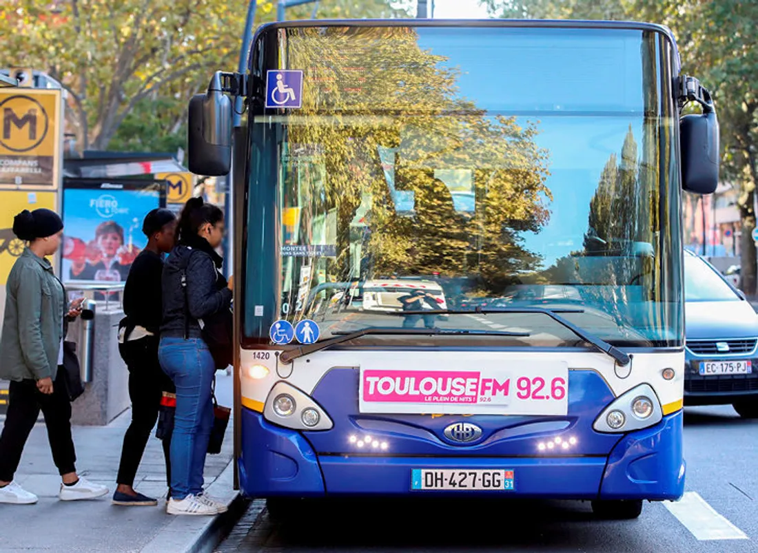 Bus Toulouse FM Tisséo