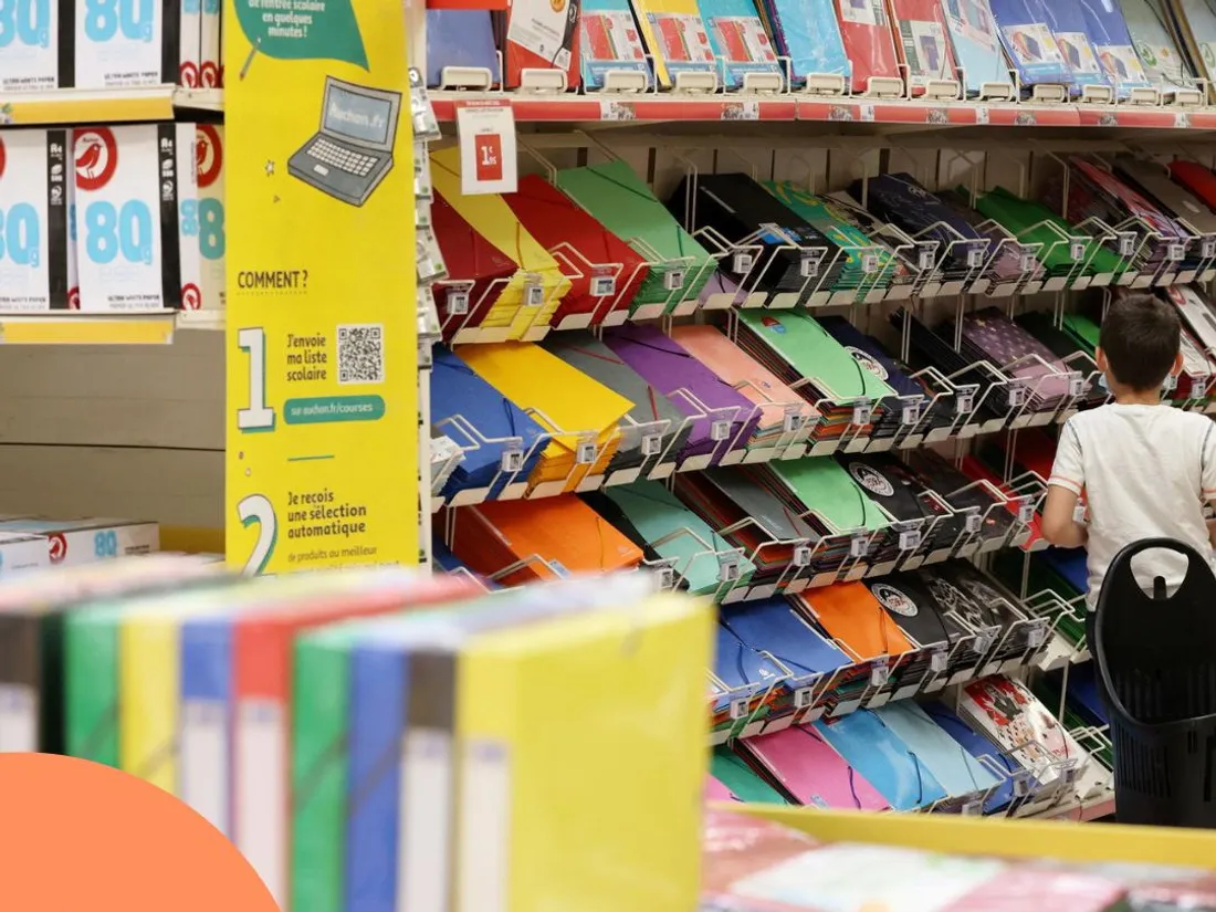 L'allocation de rentrée peut servir à l'achat des fournitures scolaires