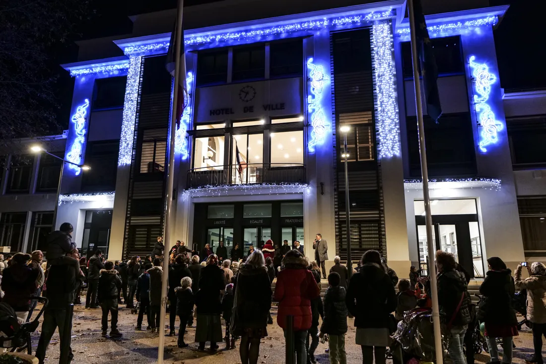 La ville de Chenôve organise son événement "Noël Solidaire".
