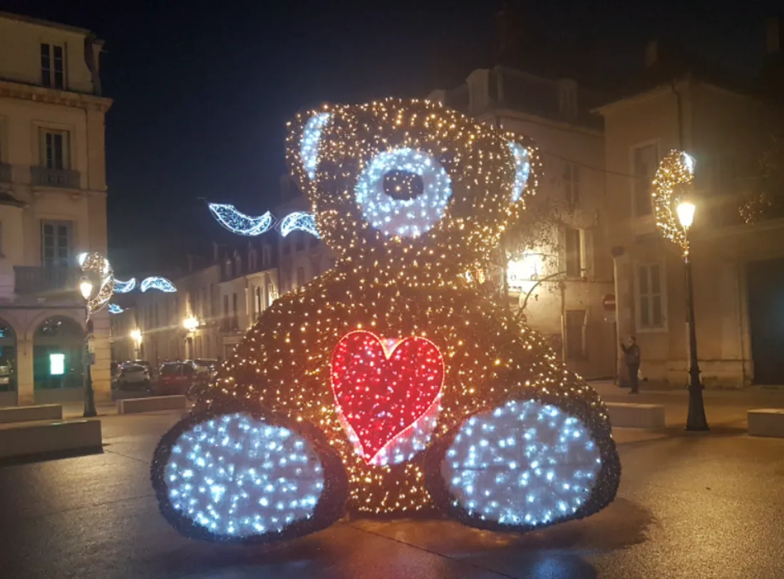 Les illuminations de Noël sont de retour à Dijon!