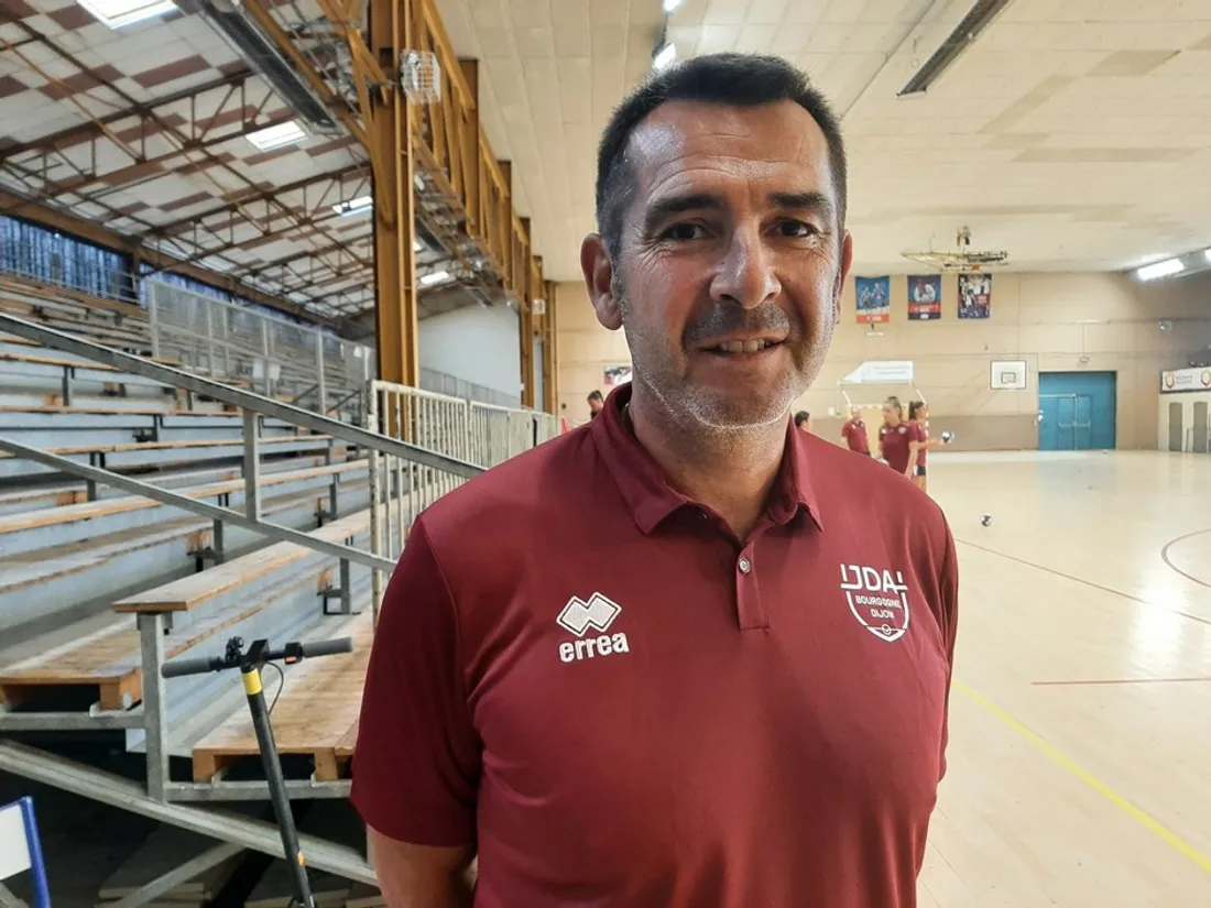 Christophe Mazel est toujours l'entraineur de la JDA handball 