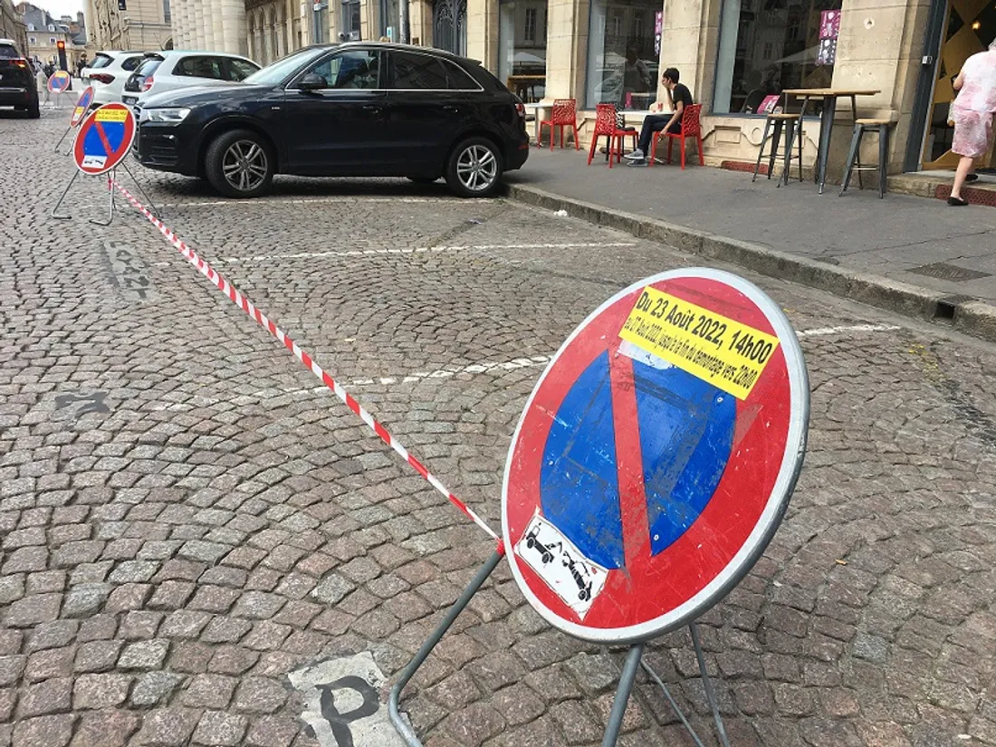 Le stationnement est interdit jusqu’à samedi inclus place Saint-Michel et rue Vaillant, à Dijon 