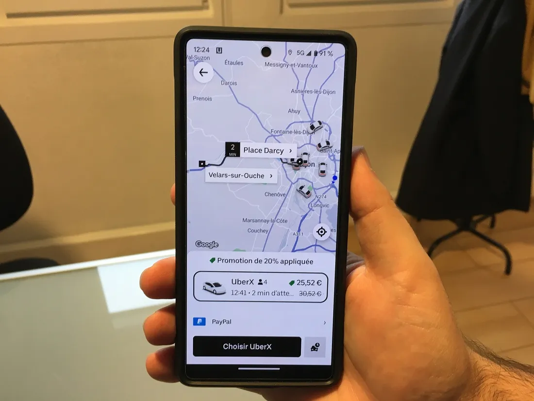 Pour voyager avec Uber dans l'agglomération dijonnaise, tout se passe sur l'appli !