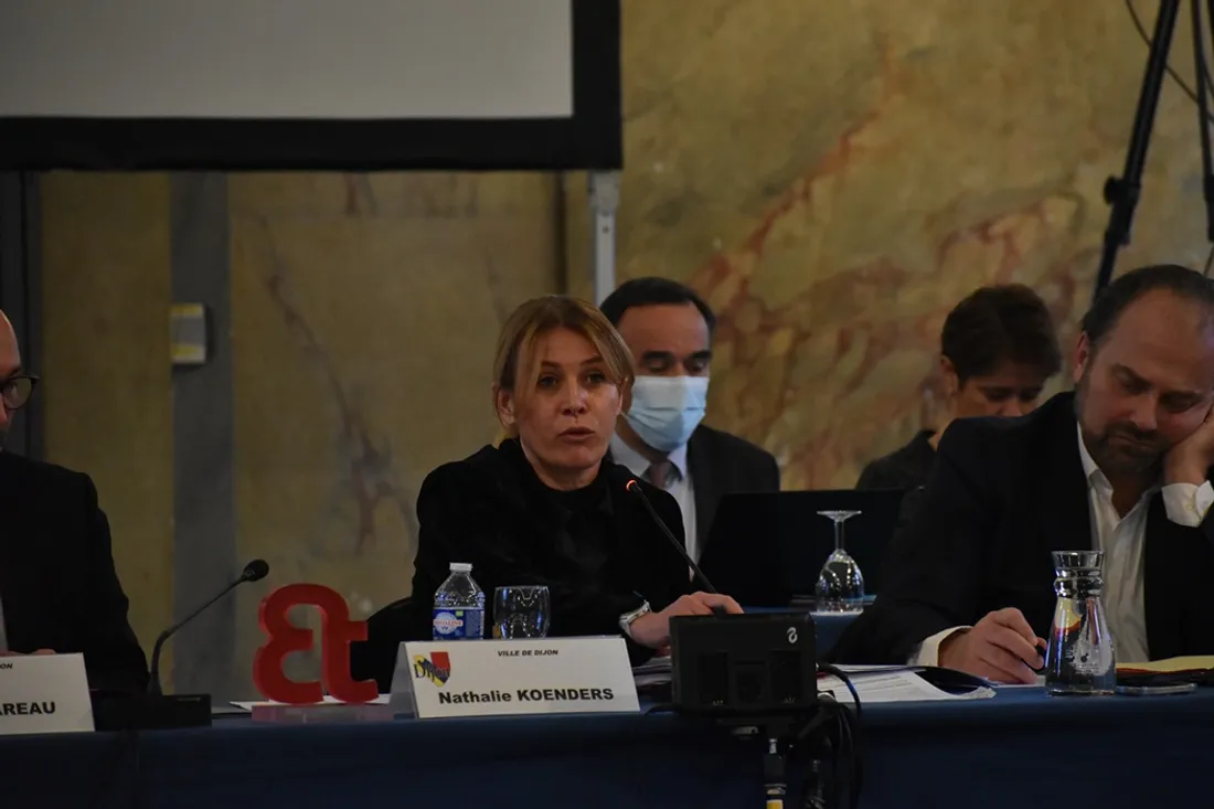 Nathalie Koenders et le conseil municipal relancent les budgets participatifs de Dijon