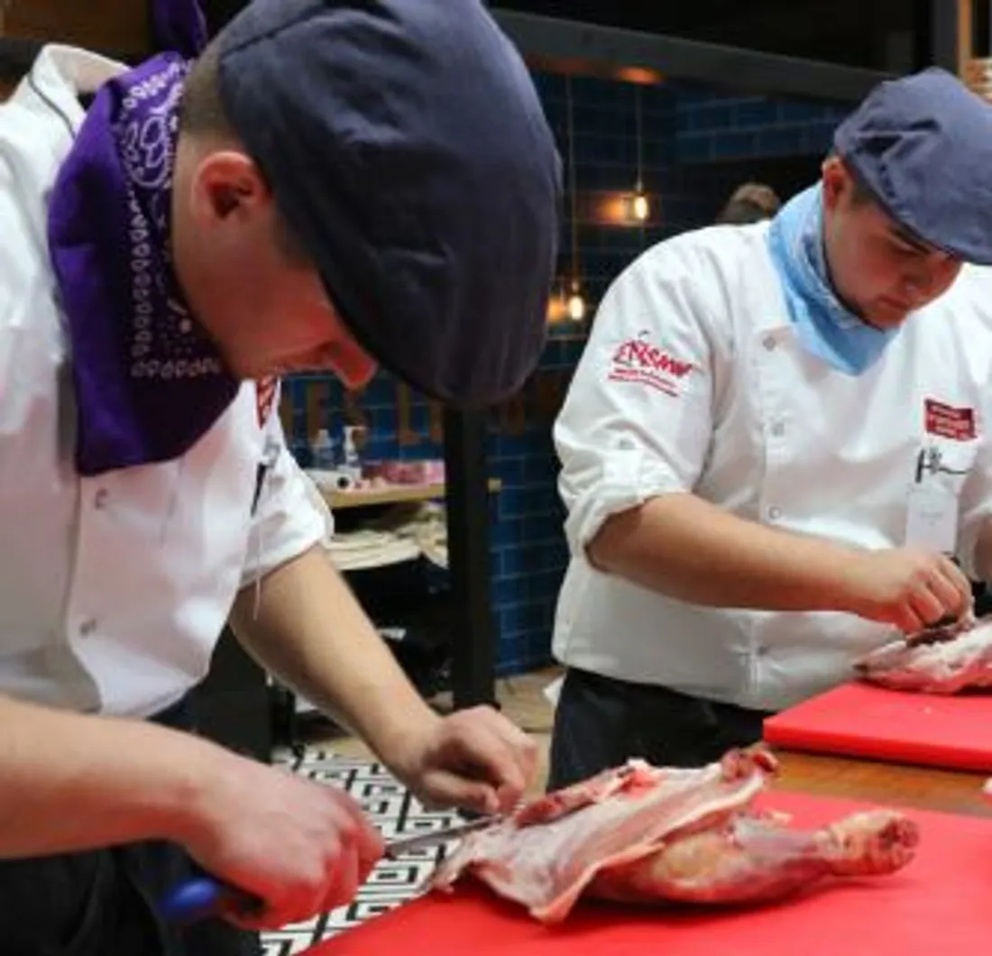 Deux jeunes apprentis bouchers de Longvic vont participer à un concours au salon de l’agriculture 