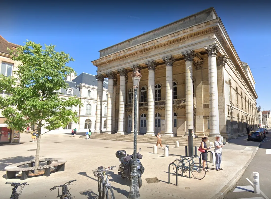 « Les Ailes du désir » prendra place au Grand Théâtre de Dijon les 10 et 11 janvier.