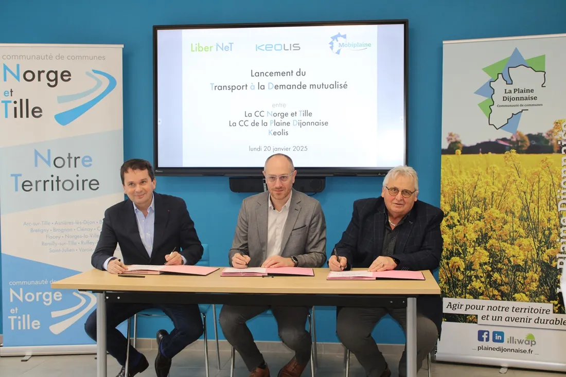 Les trois partis ont signé cet accord ce lundi 20 janvier
