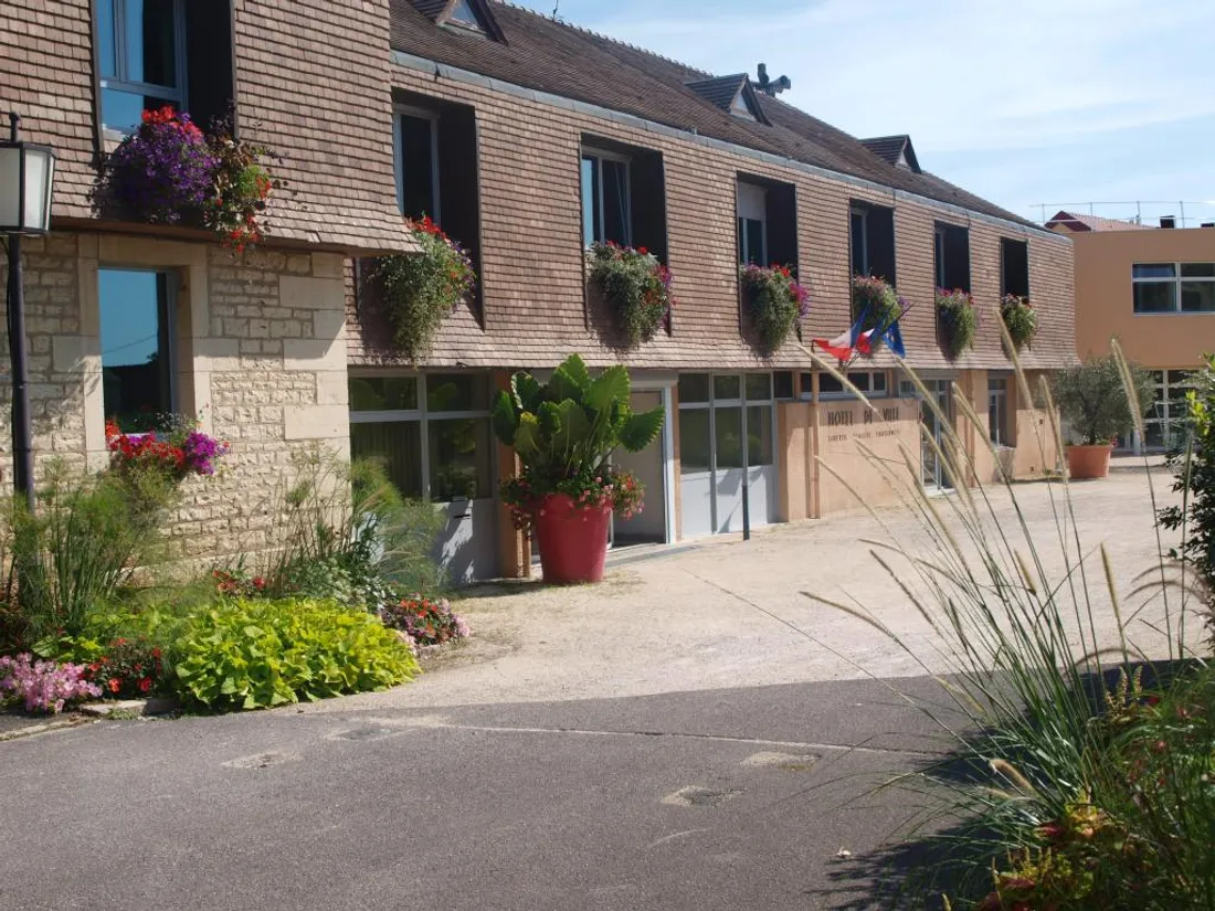 Cette conférence est organisée par la Ville de Chevigny-Saint-Sauveur.