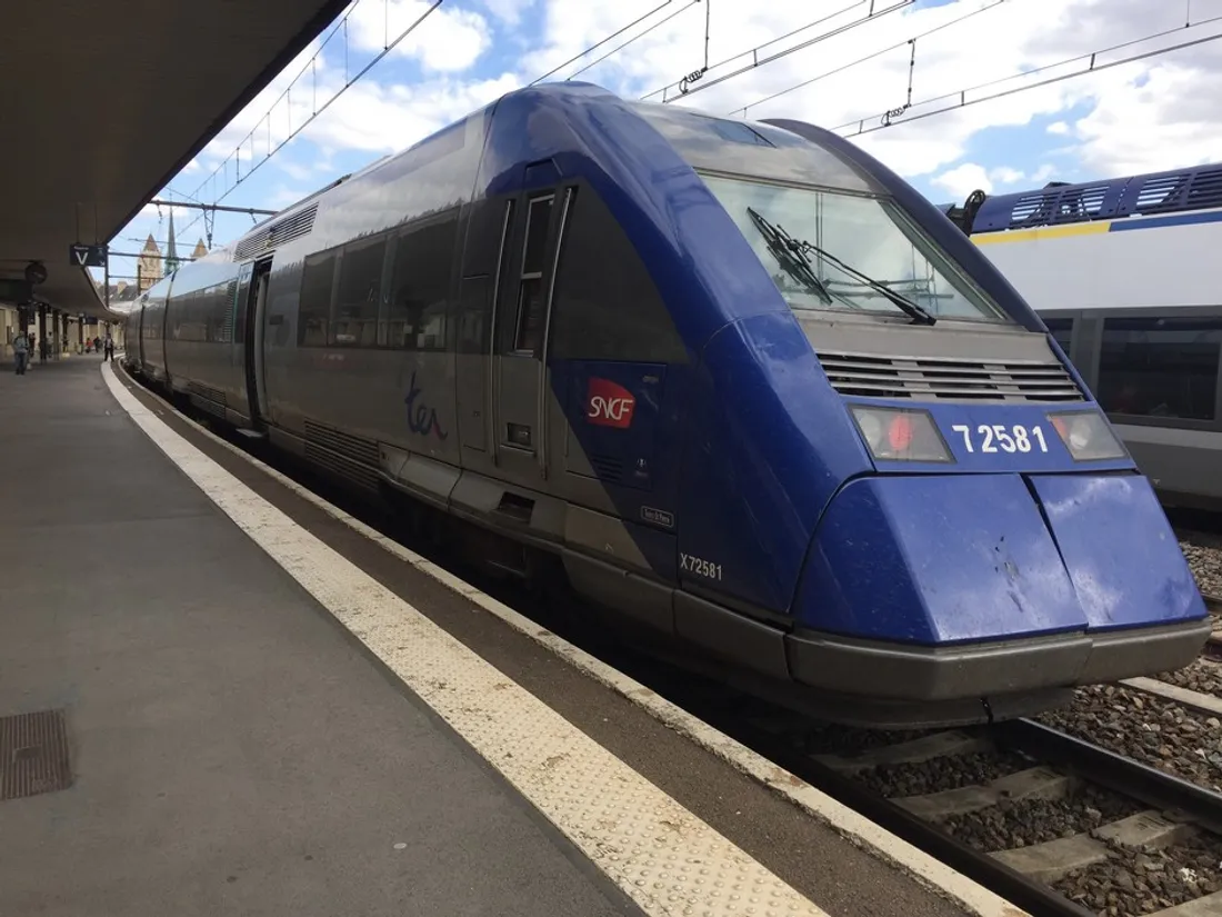 Un train TER sur 4 circule en moyenne ce mercredi 