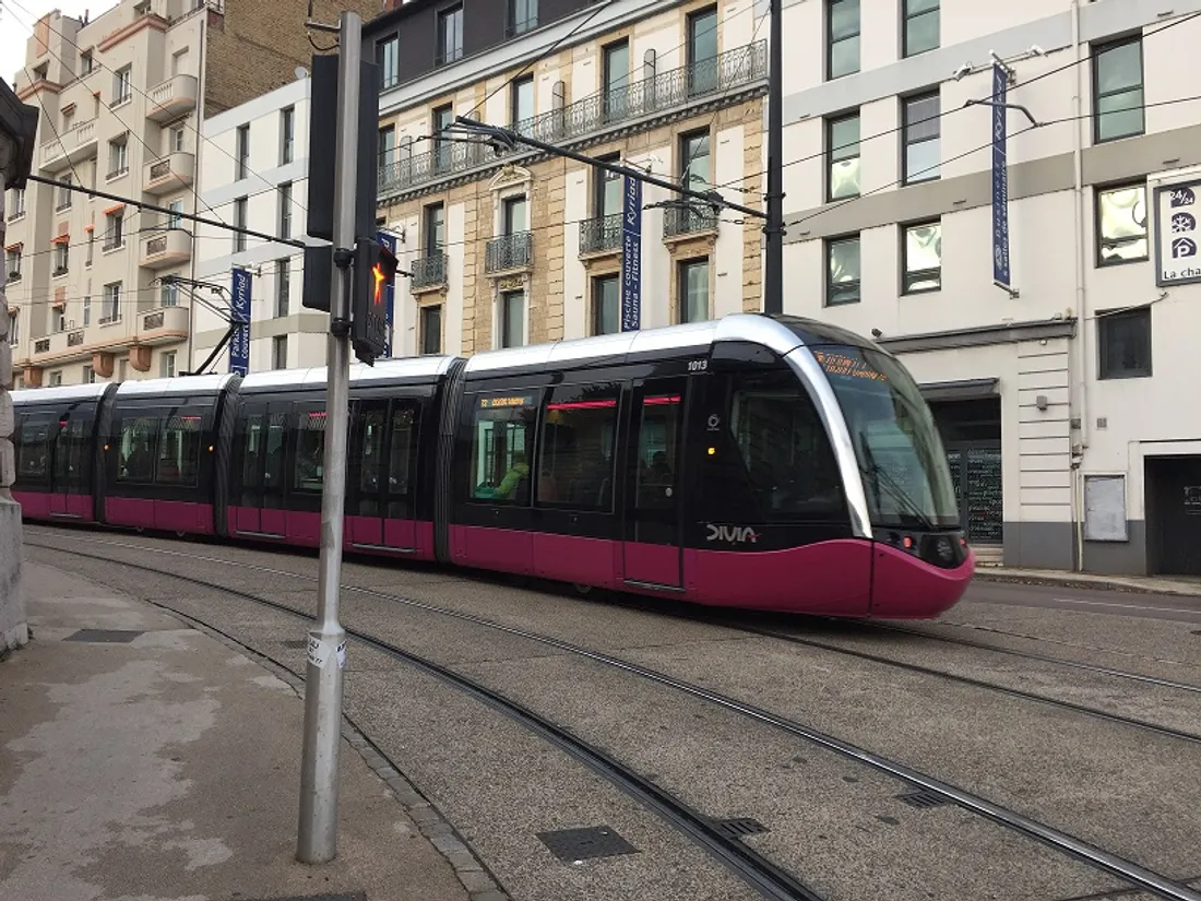 Le centre-ville de Dijon sera en partie inaccessible en tram cet été.