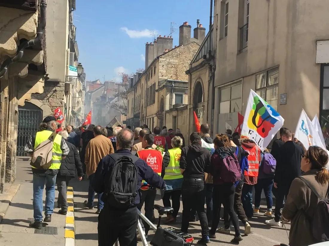 Les manifestants dans les rues de Dijon, lors d'un précédent rassemblement du 1er mai.
