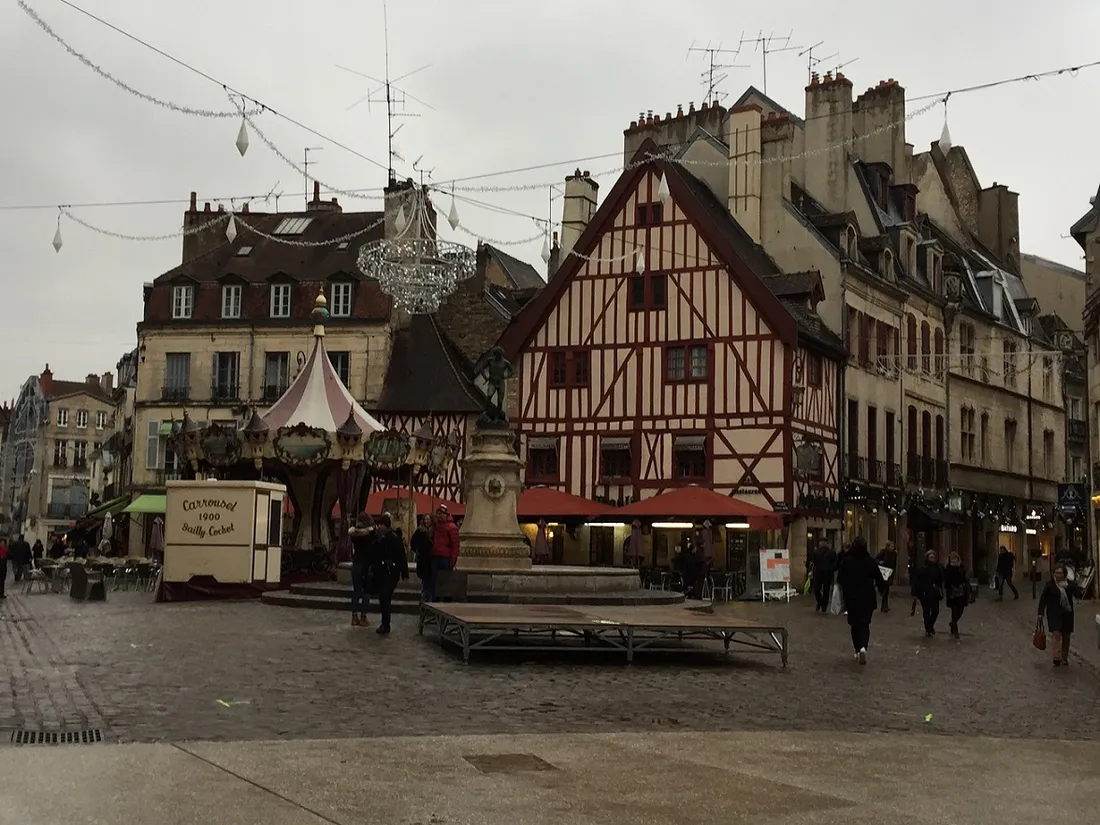 Cette journée aura lieu sur la place François Rude, au centre-ville de Dijon.