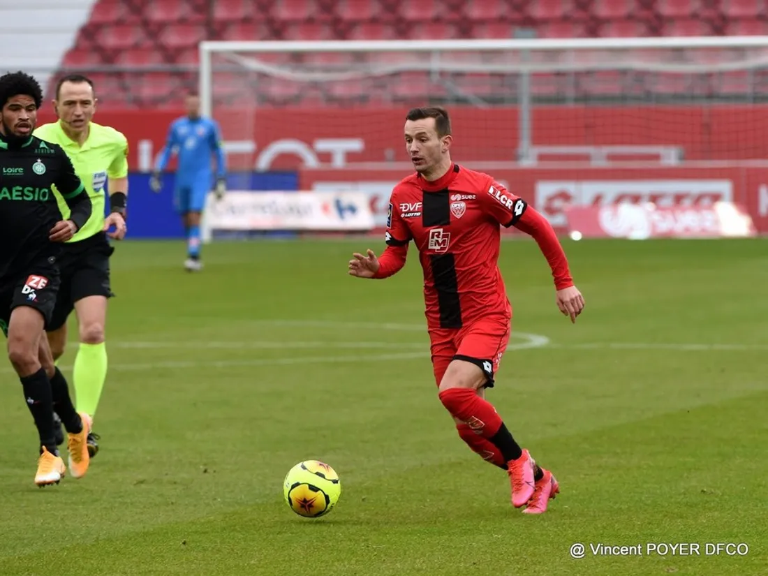 DFCO :  Bersant Celina prêté en Turquie