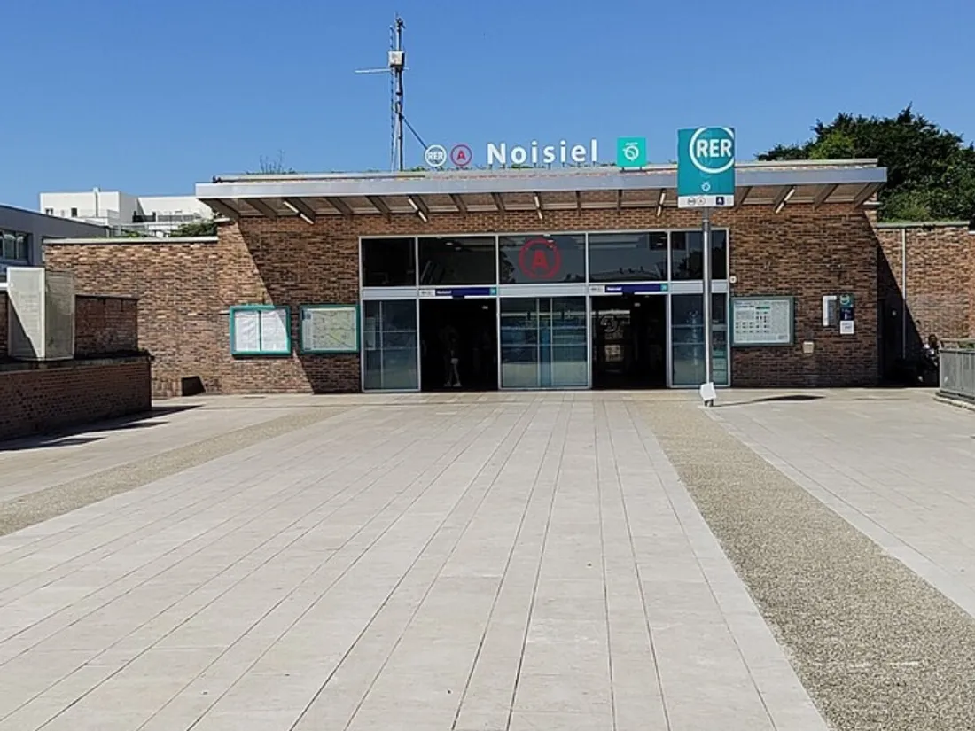 Gare de Noisiel