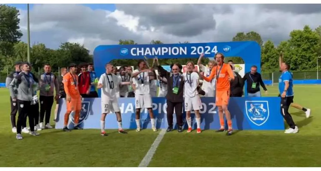 Les joueurs d'Amiens victorieux