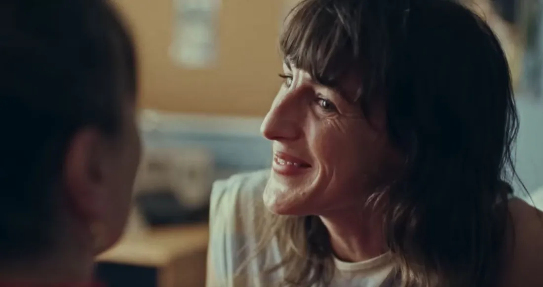 Juliette Armanet dans "Partir un jour"
