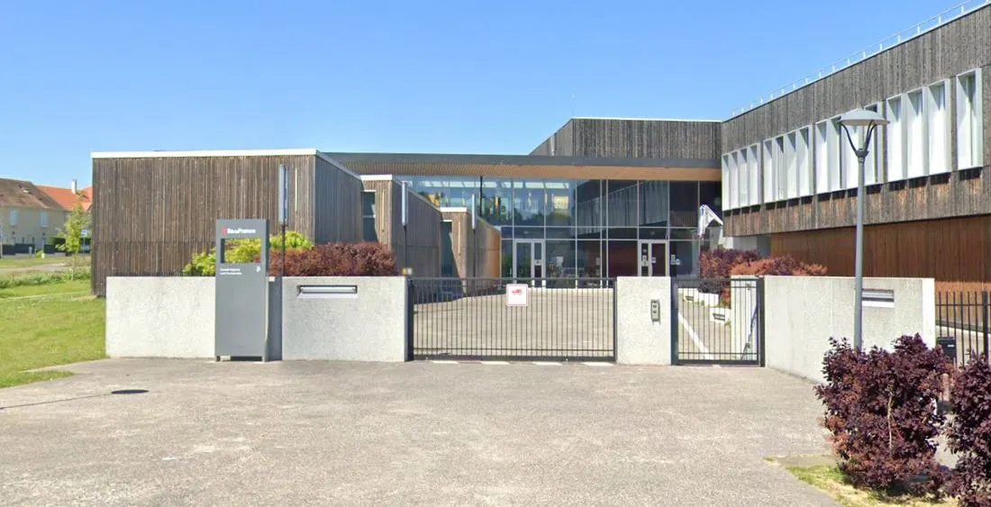 Lycée Charlotte Delbo