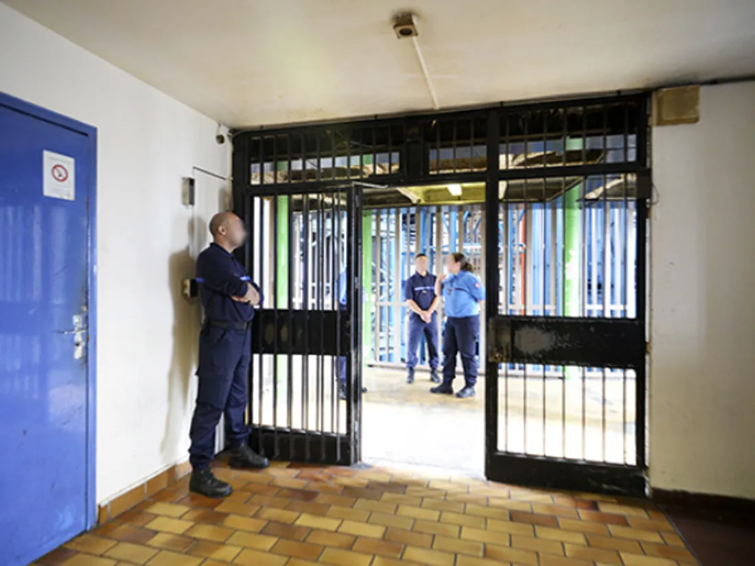 Prison à Bois-d'Arcy
