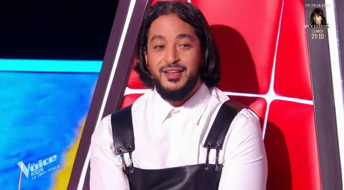 Slimane ému aux larmes dans The Voice Kids