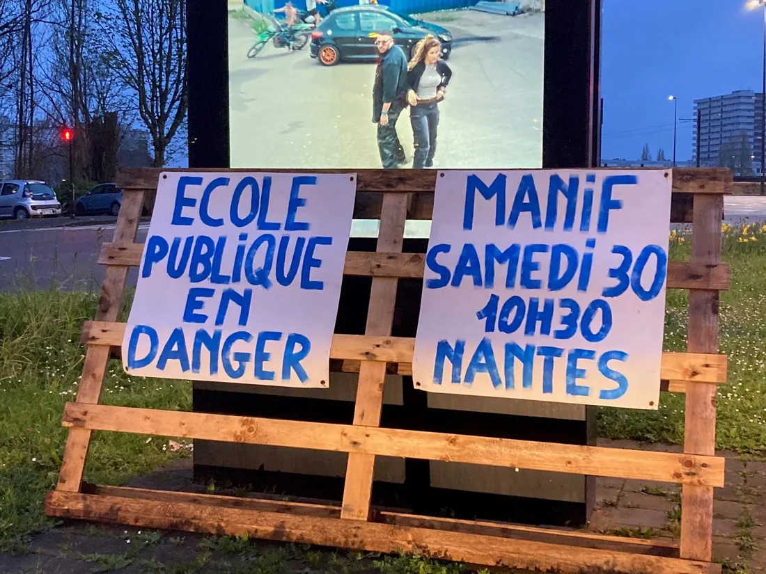 Banderole à Nantes (44) 