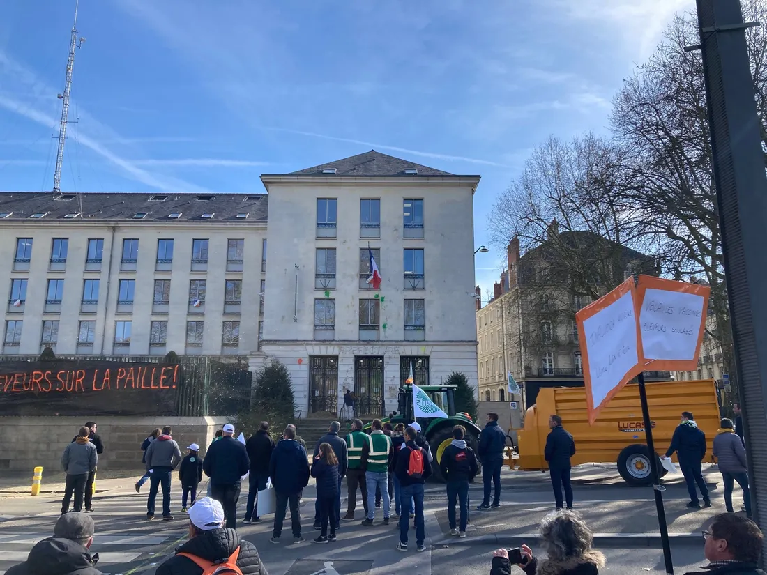 Manifestation des éleveurs à Nantes (44)
