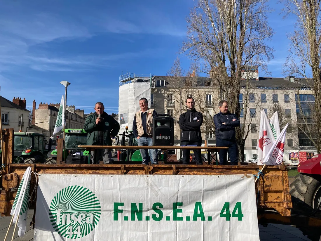 Manifestation des éleveurs à Nantes (44)