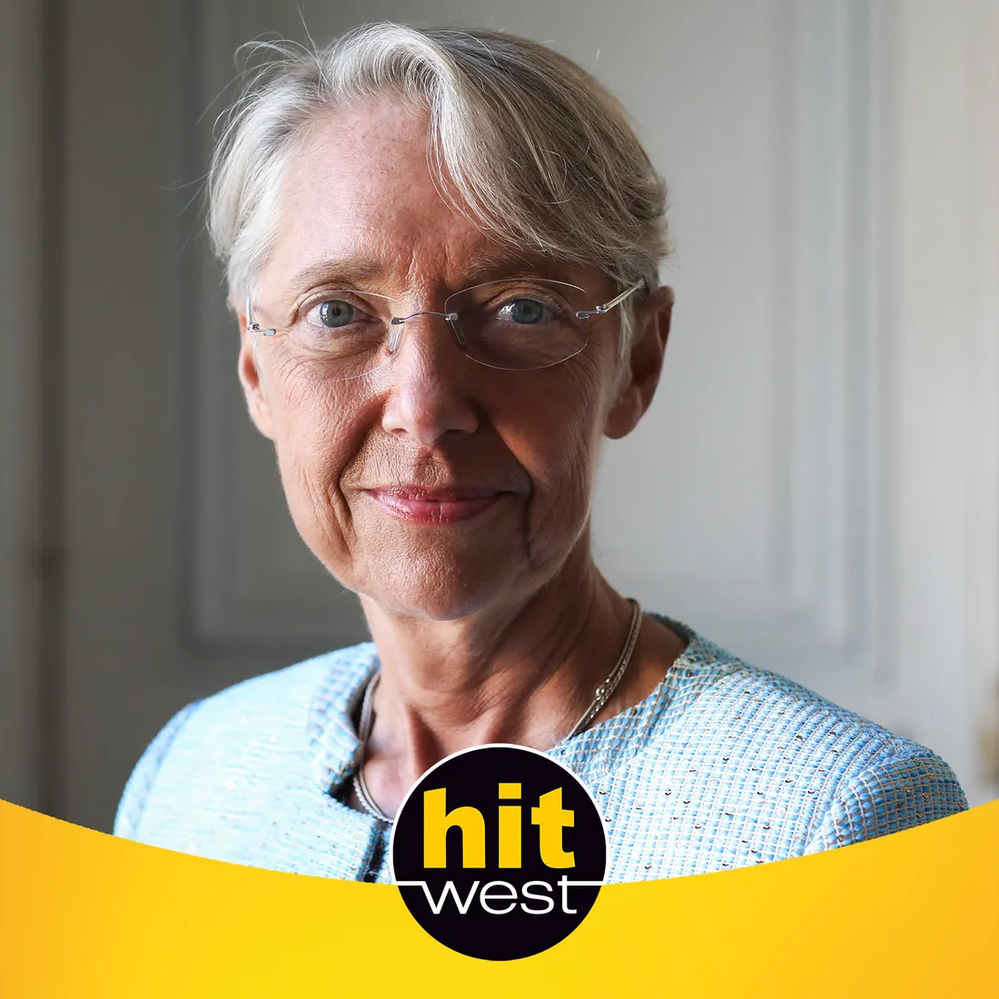 Replay Elisabeth Borne la ministre du travail pour le dispositif « un