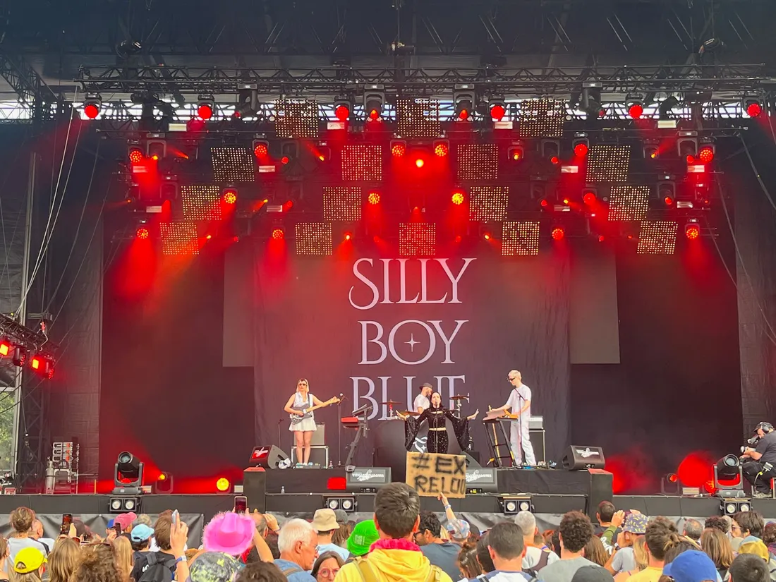 Silly Boy Blue sur la scène Grall du festival des Vieilles Charrues