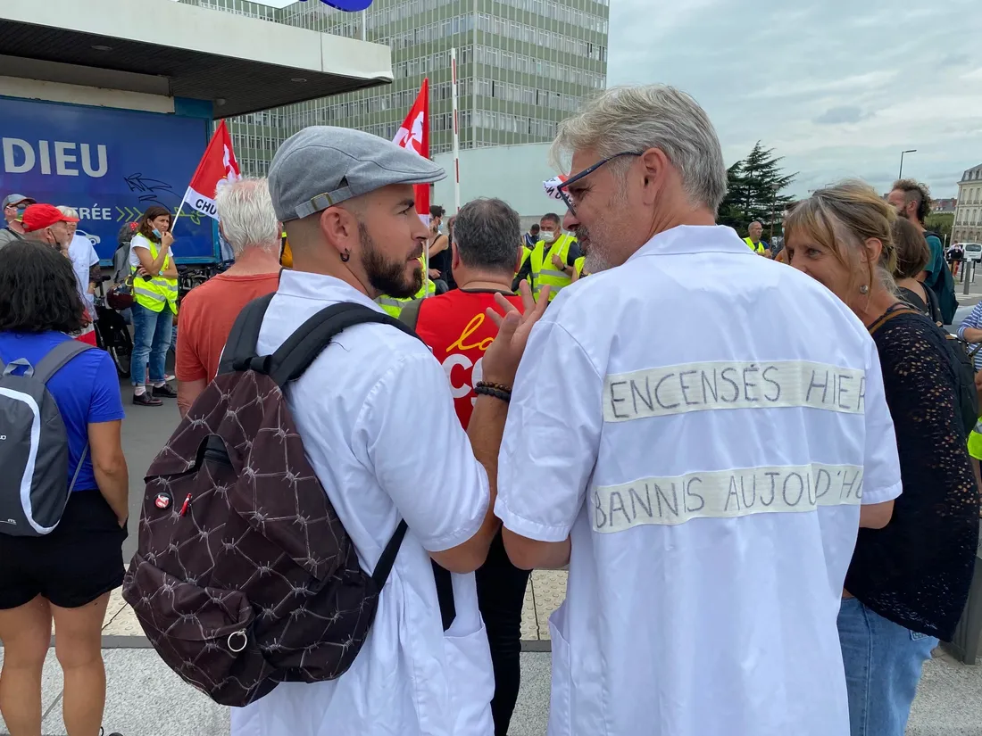 Manifestation des soignants du CHU de Nantes