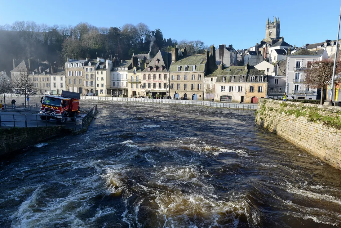 Quimperlé, Quai Brizeux