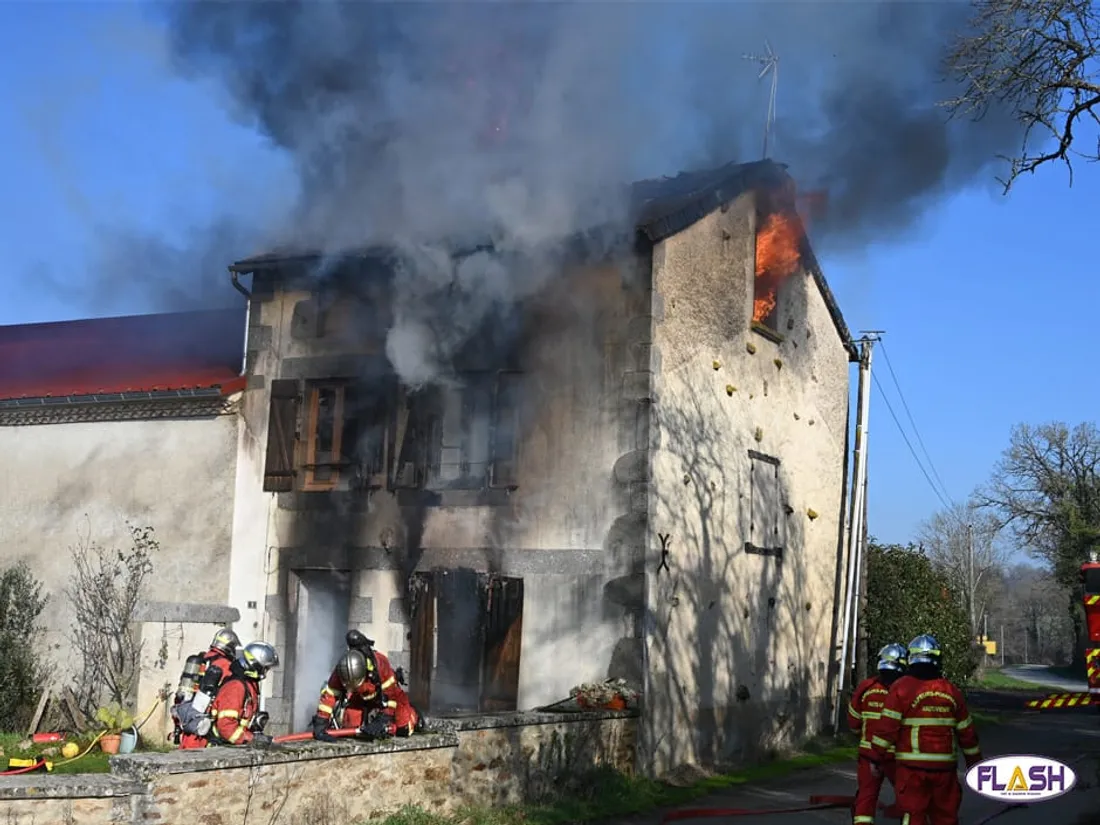Incendie Saint Sornin la Marche Pompiers 