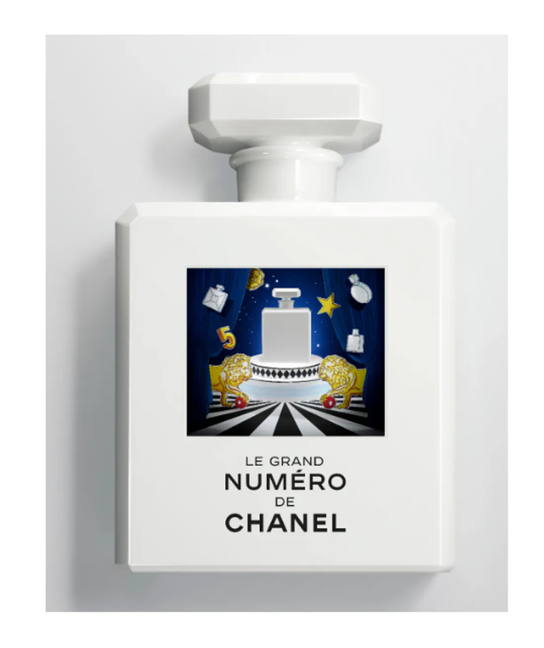 Chanel et ses parfums à l'honneur lors d'une expo à Paris
