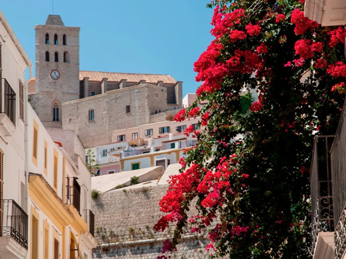  Ibiza, Dalt Vila, l’Éternelle Citadelle de Lumière et d'Histoire 
