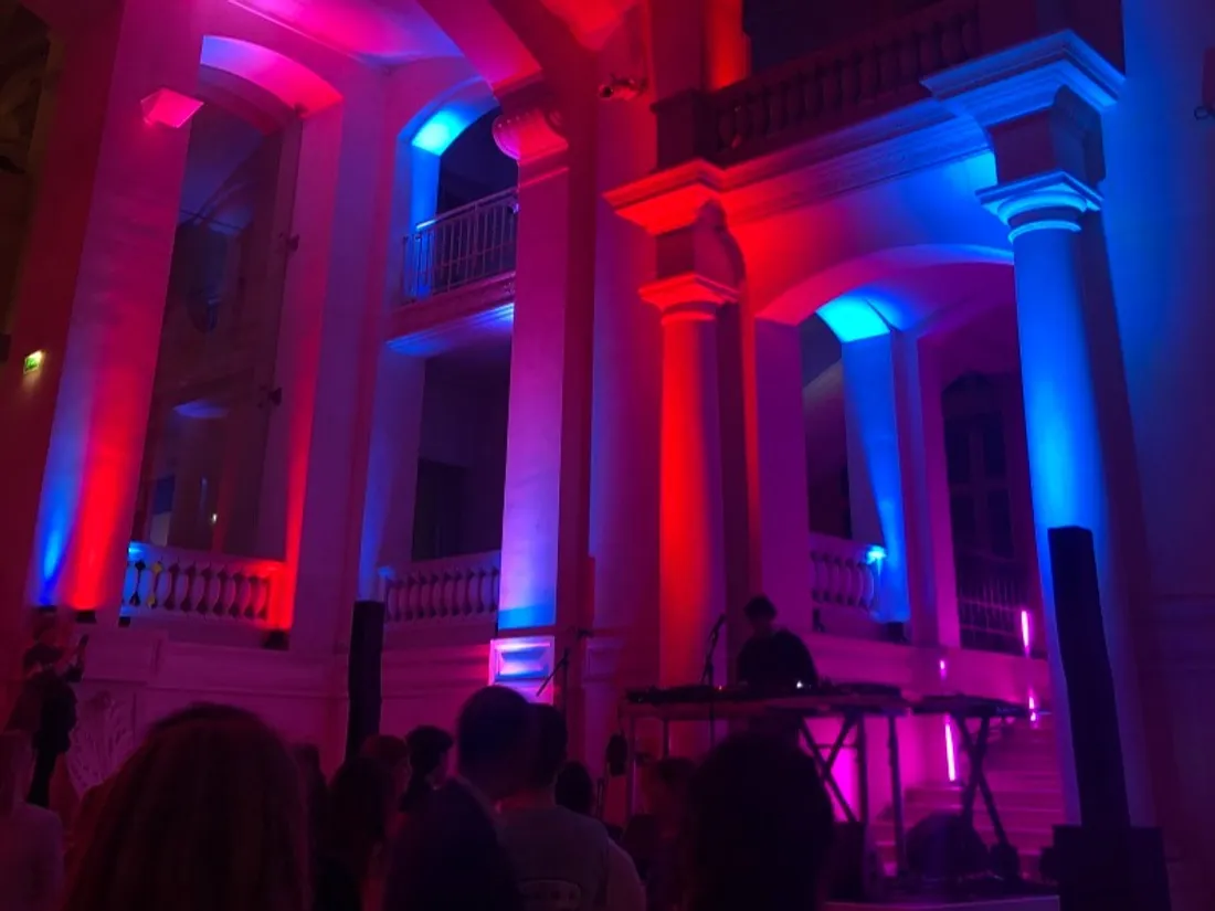 Faire la fête dans un musée, ça vous tente ? 