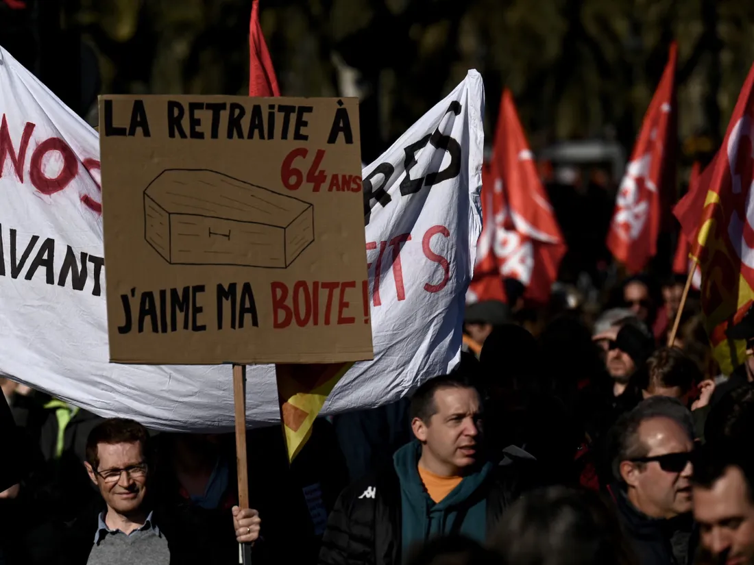 manifestation dans les rues de Bordeaux 