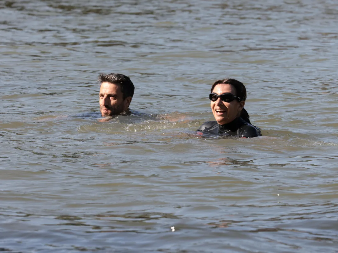 Anne Hidalgo s'est baignée dans la Seine avec Tony Estanguet et Marc Guillaume