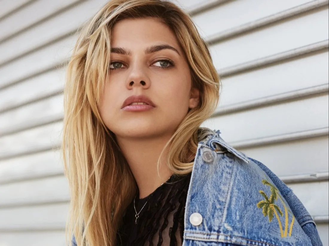 Louane dévoile « Pardonne-moi », un single inédit