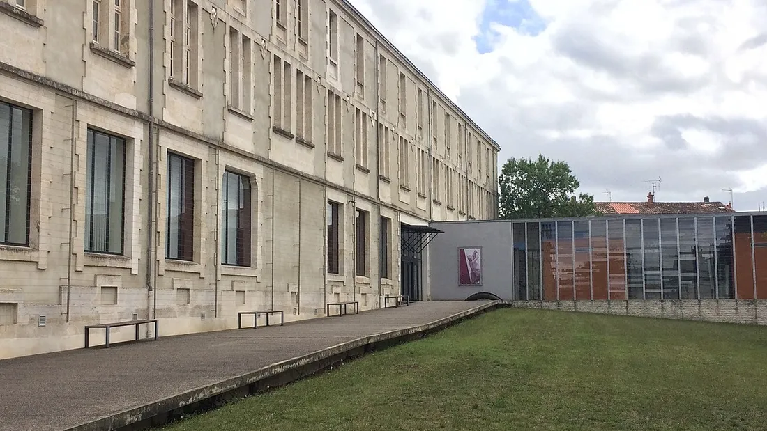L'entrée du musée Bernard d'Agesci, à Niort.