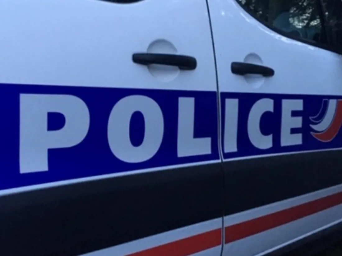 Véhicule de la Police Nationale - image d'illustration