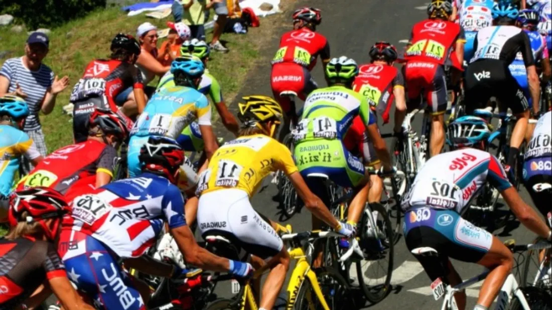 la dixième étape du Tour de France s'élancera d'Orléans