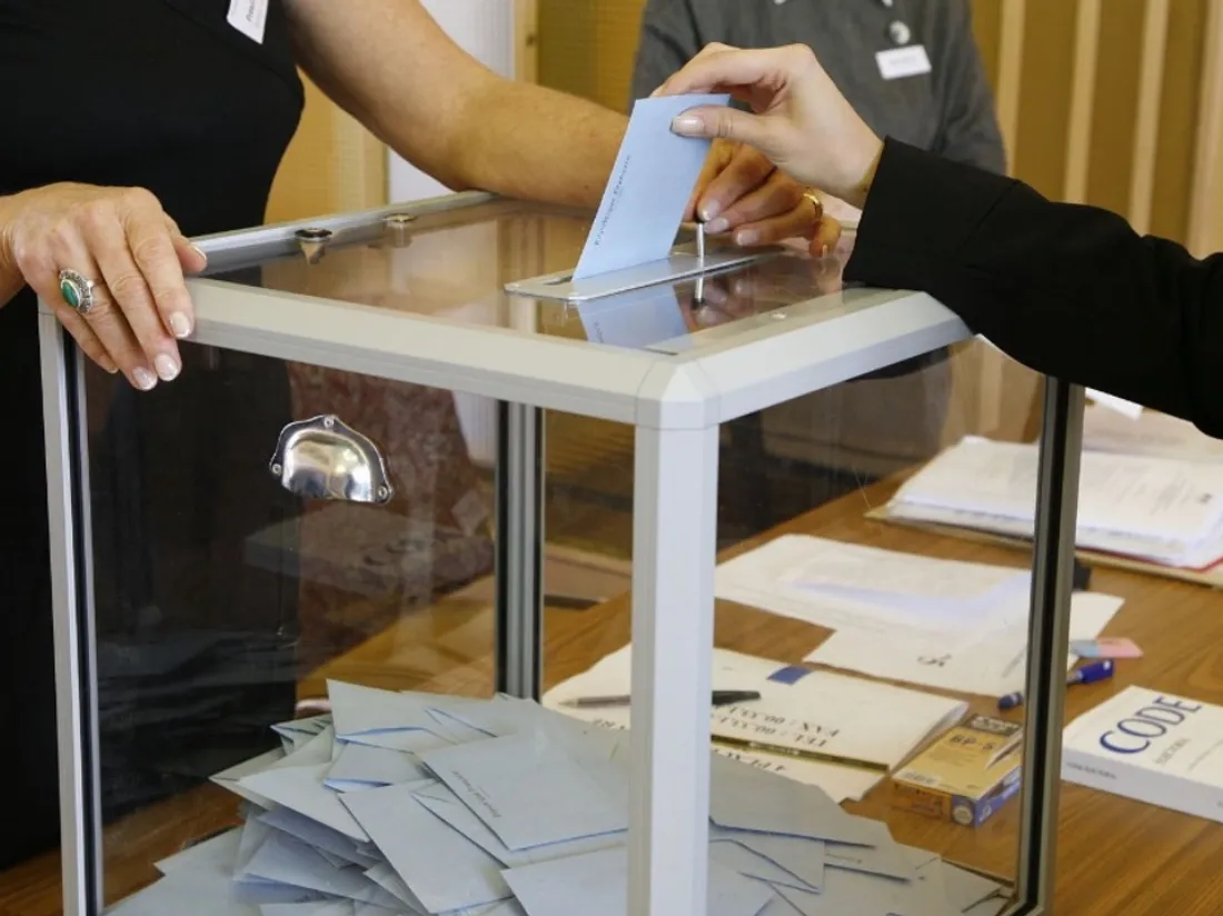 Un bureau de vote - photo d'illustration