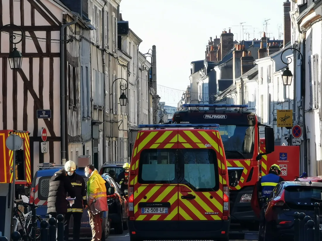 Image d'archive. Des bâtiments avaient été évacués rue de Bourgogne à Orléans en 2022.