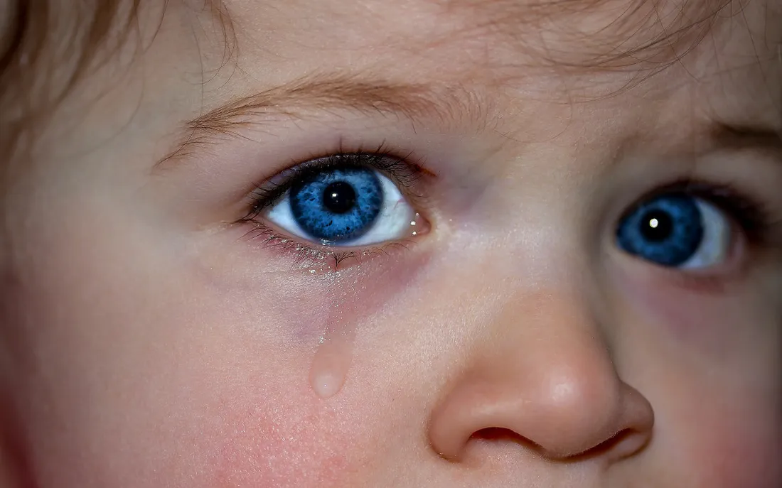 Trop d’écrans : les enfants de plus en plus sujets à la sécheresse oculaire